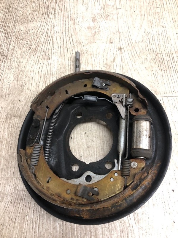 Тормозной механизм задний правый FOCUS 10-18 2015 CB8 2.0 XQDA Тормозной механизм задний правый FOCUS 10-18 2015 CB8 2.0 XQDA