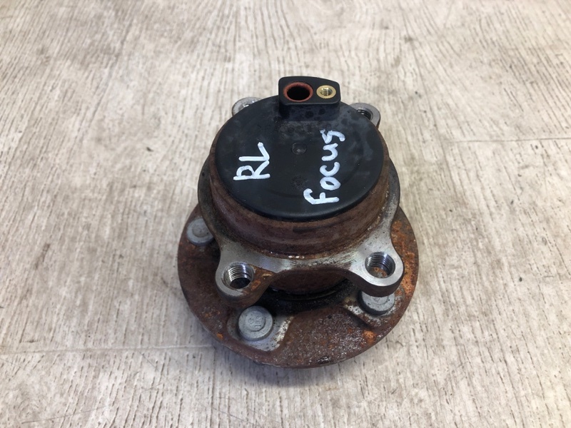 Запчасть ступица задняя FORD FOCUS 10-18 2015 CB8 2.0 XQDA BV6Z-1104-B Б/У Ступица задняя FORD FOCUS 10-18 2015 CB8 2.0 XQDA BV6Z-1104-B Б/У