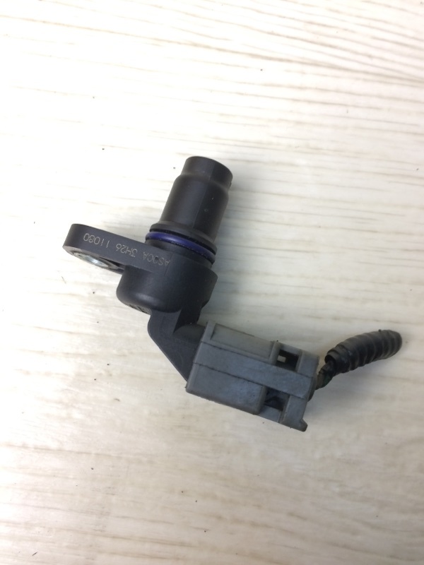 Датчик положения распредвала FOCUS 10-18 2013 BK 2.0 XQDA