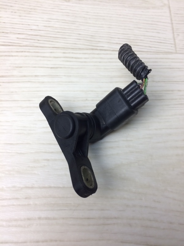 Датчик положения коленвала ESCAPE 12-19 2014 TM2 2.0 HDTX Датчик положения коленвала ESCAPE 12-19 2014 TM2 2.0 HDTX