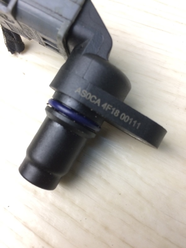 Датчик положения распредвала FORD ESCAPE 12-19 TM2 2.0 HDTX