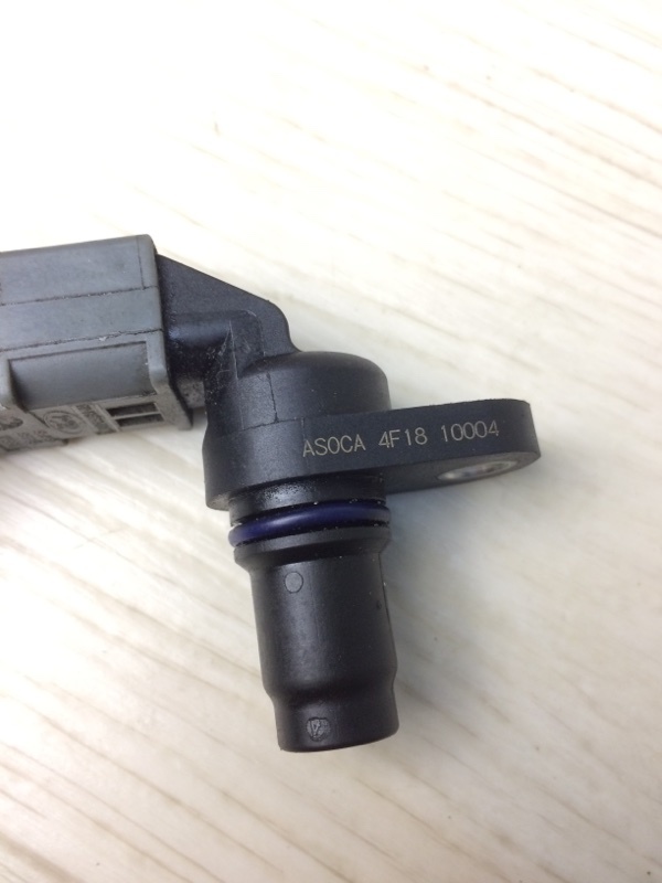 Датчик положения распредвала FORD ESCAPE 12-19 TM2 2.0 HDTX Датчик положения распредвала FORD ESCAPE 12-19 TM2 2.0 HDTX