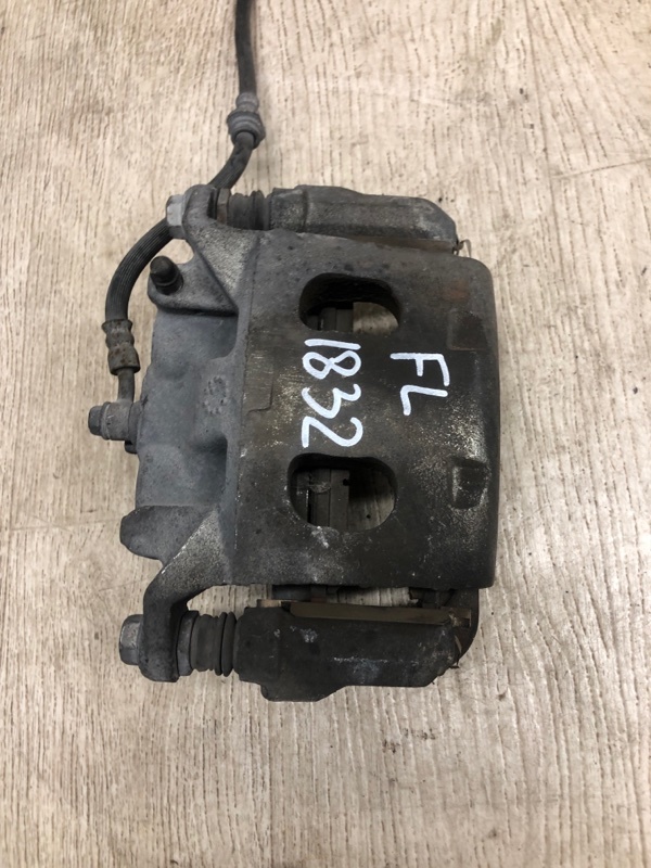 Суппорт тормозной передний левый PATHFINDER R52 12-21 2013 R52 3.5 VQ35DE