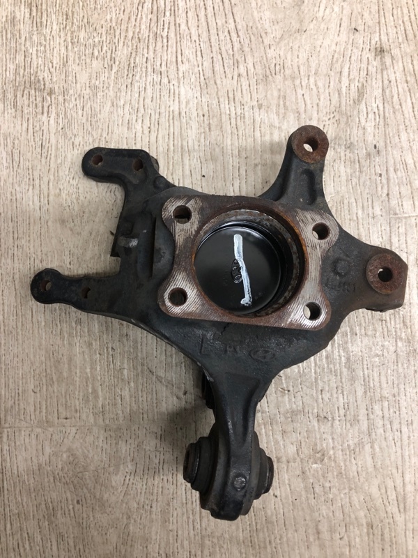 Цапфа задняя левая ELANTRA HD 06-11 2009 HD 2.0 G4GC