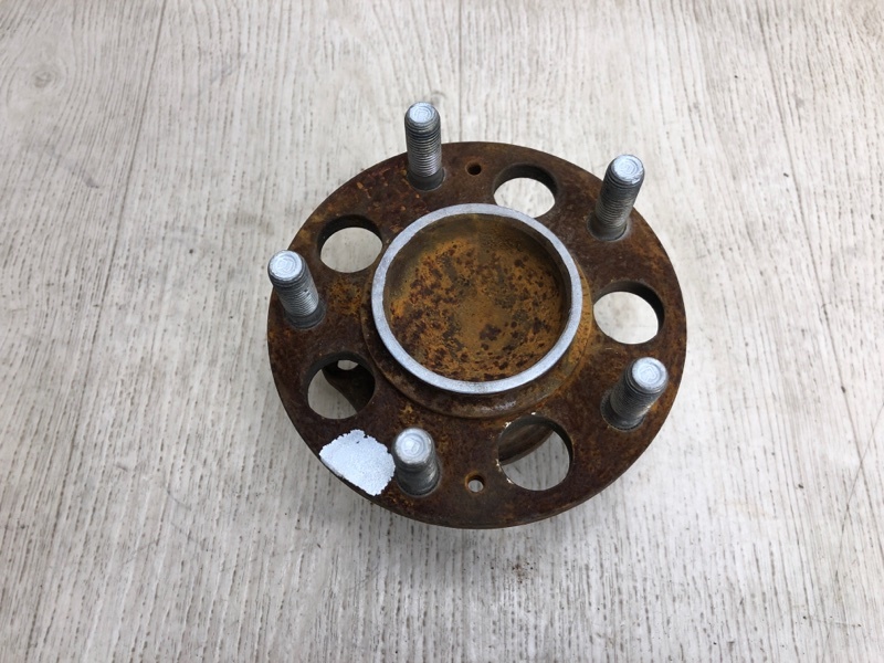 Ступица задняя KIA FORTE YD 12- 2013 YD 2.0 G4NC 52710-3X000 Б/У