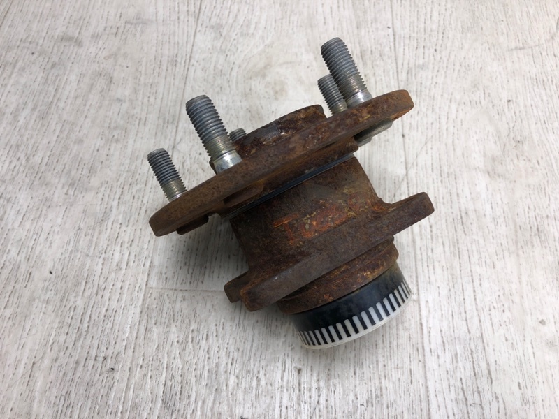 Ступица задняя TUCSON LM 09-15 2014 LM 2.0 G4KD Ступица задняя TUCSON LM 09-15 2014 LM 2.0 G4KD