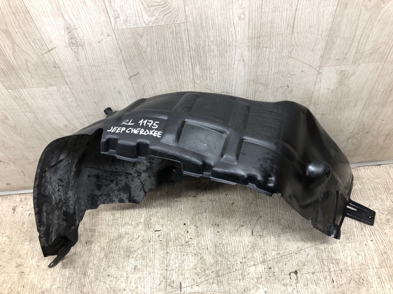 Подкрылок задний левый CHEROKEE 14- 2017 KL 2.4 ED6