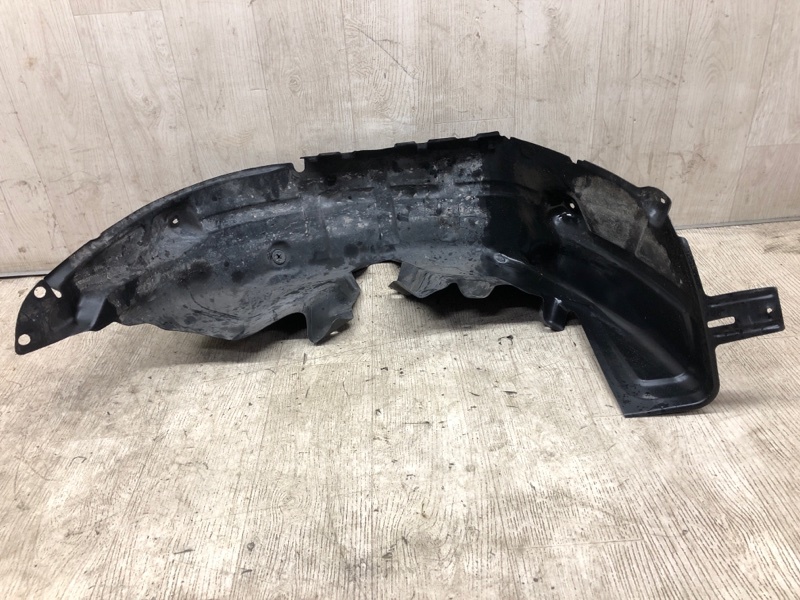 Подкрылок задний левый CHEROKEE 14- 2017 KL 2.4 ED6