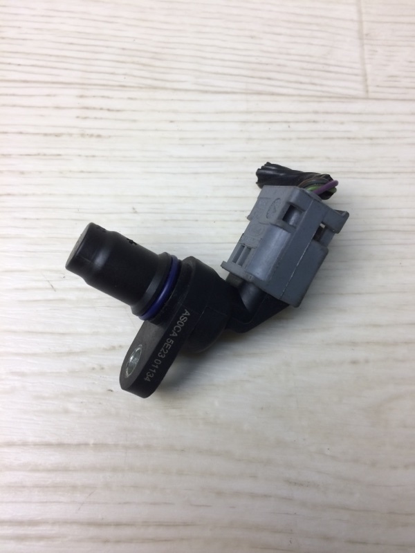 Датчик положения распредвала FOCUS 10-18 2015 CB8 2.0 XQDA