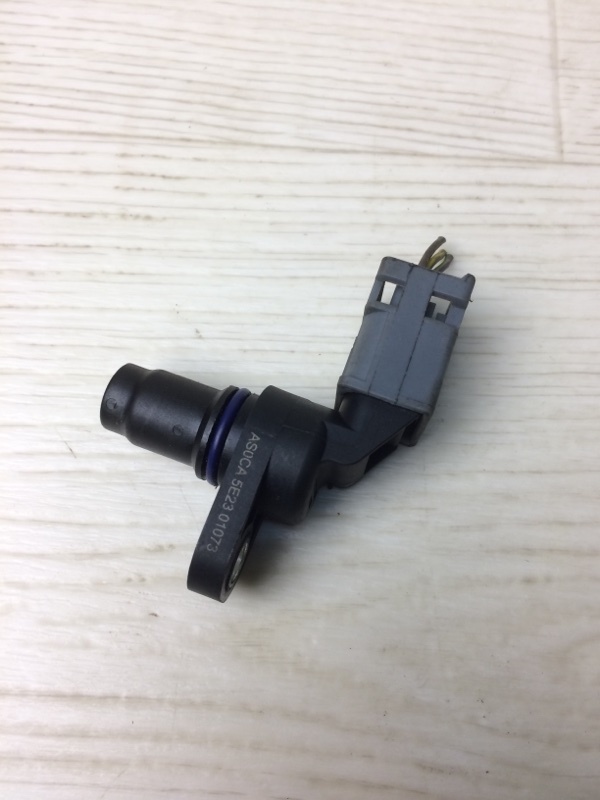 Датчик положения распредвала FOCUS 10-18 2015 CB8 2.0 XQDA