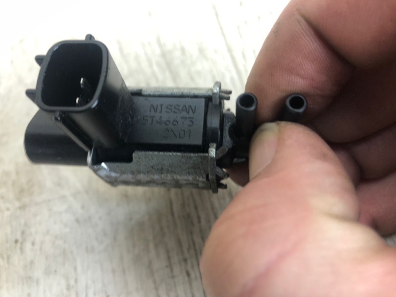 Клапан электромагнитный (вакуумный) NISSAN PATHFINDER R52 12-21 R52 3.5 VQ35DE