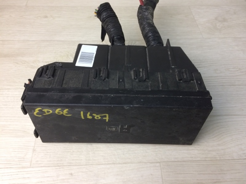 Блок предохранителей моторный отсек EDGE 06-14 2014 TQ1 3.5 PDED