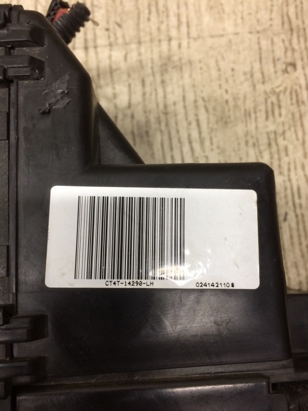 Блок предохранителей моторный отсек EDGE 06-14 2014 TQ1 3.5 PDED