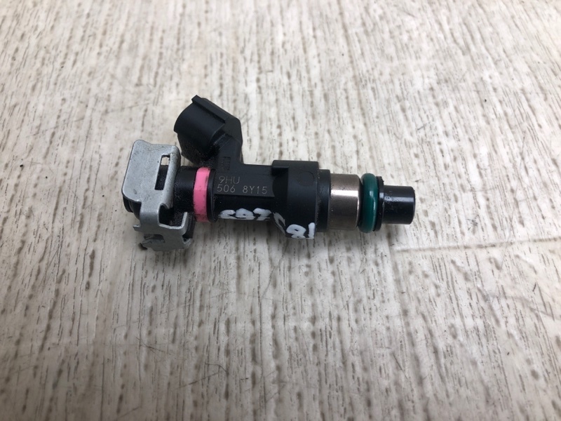 Форсунка топливная NISSAN NV200 USA 13- 2019 M20XUS 2.0 MR20DE 16600-EN200 Б/У