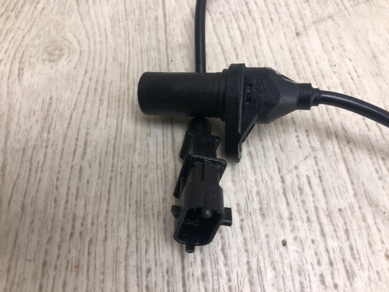 Датчик положения коленвала SANTA FE (CM) 05-12 2006-2009 CM 2.2CRDI D4EB Датчик положения коленвала SANTA FE (CM) 05-12 2006-2009 CM 2.2CRDI D4EB