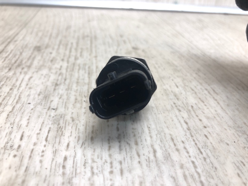 Датчик давления топлива HYUNDAI SANTA FE (CM) 05-12 CM 2.2CRDI D4EB