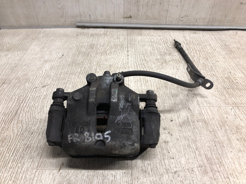 Суппорт тормозной передний правый KIA FORTE/CERATO TD 08-13 2013 TD 2.0 G4KD 58130-1M100 Б/У