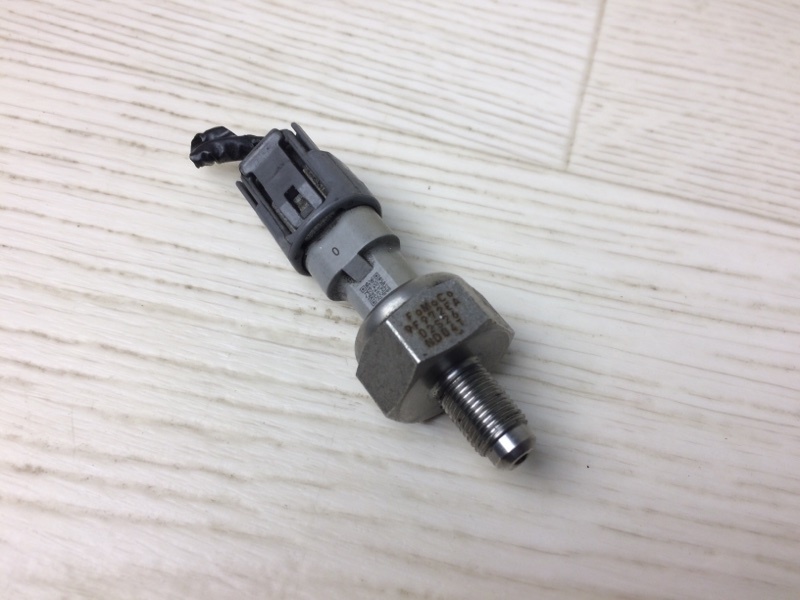 Датчик давления топлива FORD FOCUS 10-18 2015 CB8 2.0 XQDA BL3Z-9F972-A Б/У