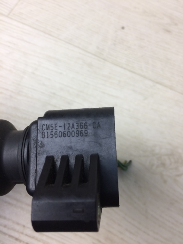 Катушка зажигания FORD FOCUS 10-18 CB8 2.0 XQDA