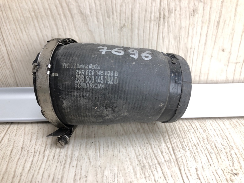 Запчасть патрубок интеркулера VOLKSWAGEN PASSAT B8 14- 2015 A32 1.8 CPRA 5C0 145 838 B Б/У Патрубок интеркулера VOLKSWAGEN PASSAT B8 14- 2015 A32 1.8 CPRA 5C0 145 838 B Б/У