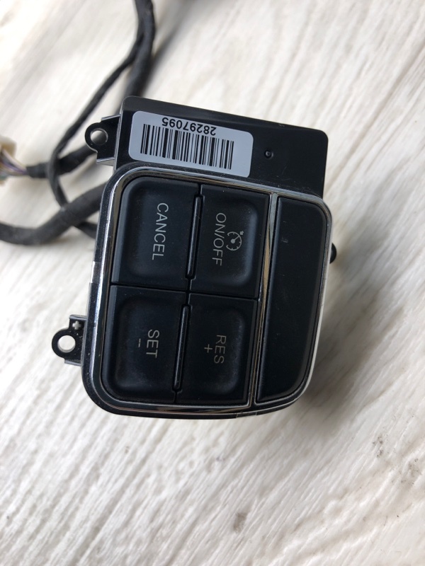 Кнопки на руль COMPASS 06-16 2014 MK49 2.0 ECN Кнопки на руль COMPASS 06-16 2014 MK49 2.0 ECN