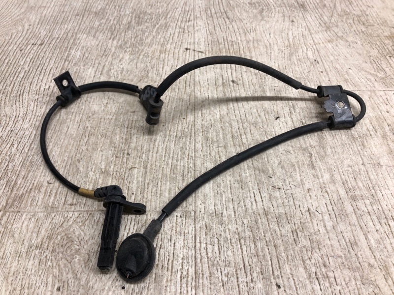 Датчик ABS задний правый HYUNDAI TUCSON 04-10 2004 JM 2.7 G6BA 95680-2E310 Б/У