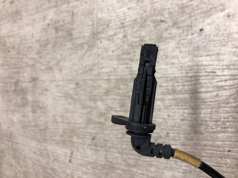 Датчик ABS задний правый TUCSON 04-10 2004 JM 2.7 G6BA