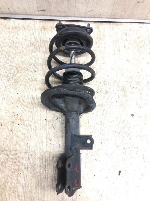 Амортизатор передний левый HYUNDAI ELANTRA HD 06-11 HD 2.0 G4GC