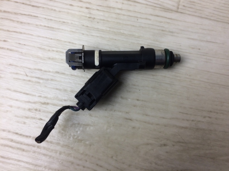 Форсунка топливная FORD FUSION 14- 2013 CD4 C25HDEX 9E5Z-9F593-A Б/У