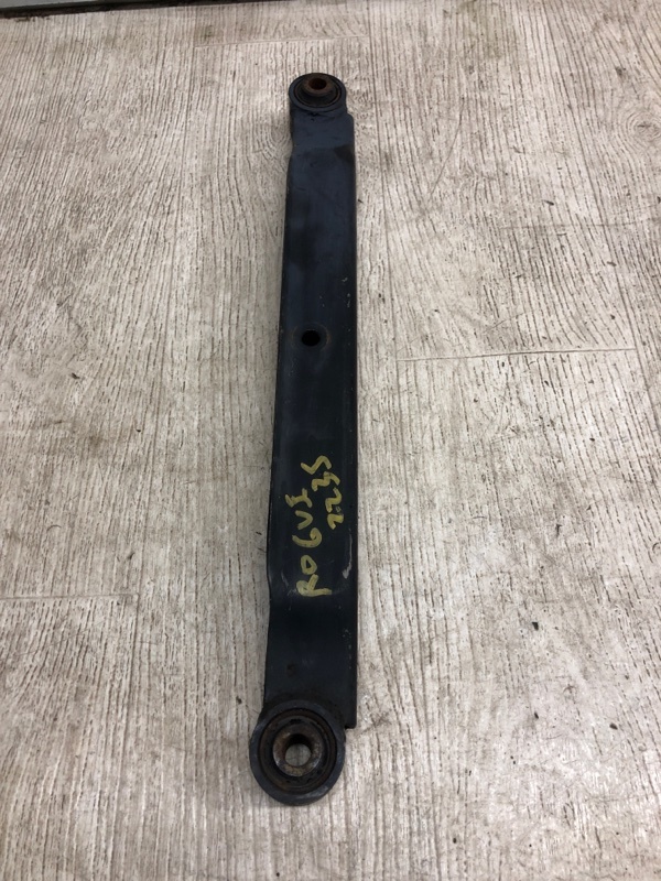 Рычаг задней подвески поперечный нижний левый X-TRAIL/ROGUE T32 13-20 2015 T32 2.5 QR25DE