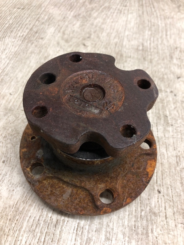 Ступица задняя VOLKSWAGEN JETTA USA 10-17 162 2.0 CBPA Ступица задняя VOLKSWAGEN JETTA USA 10-17 162 2.0 CBPA