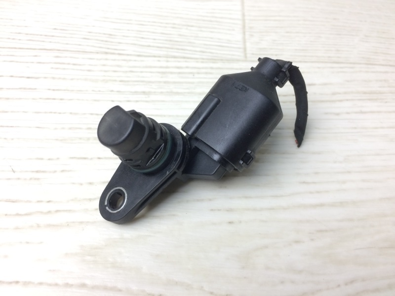 Датчик положения распредвала KIA FORTE/CERATO TD 08-13 2010 TD 2.0 G4KD 39350-25010 Б/У