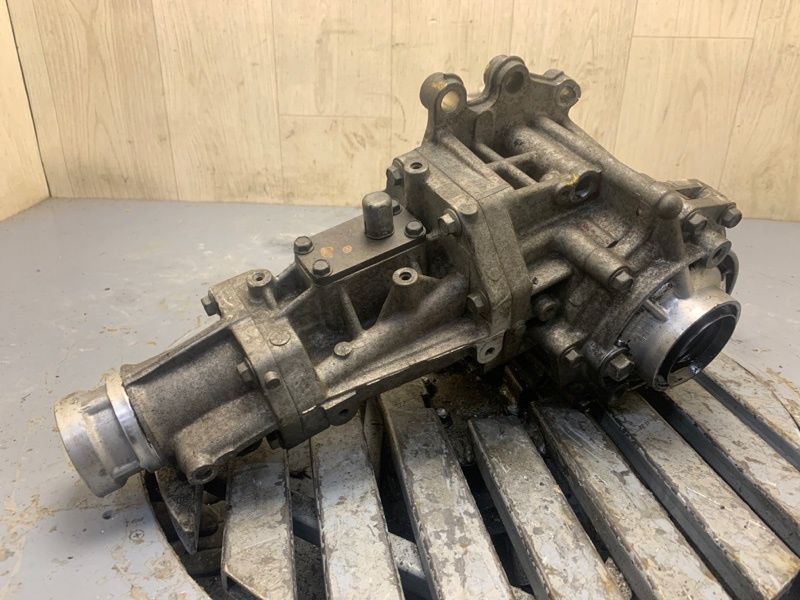 Раздаточная коробка MITSUBISHI OUTLANDER XL 05-13 4B12 3200A067 Б/У