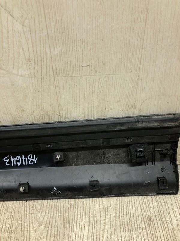 Накладка двери передняя левая SANTA FE (DM) 12-18 DM