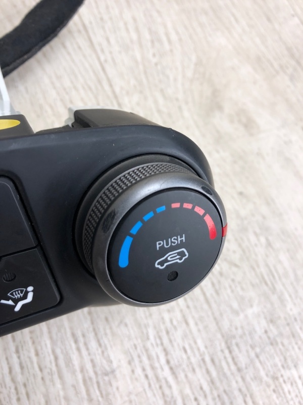 Блок управления печкой TUCSON LM 09-15 2014 LM 2.0 G4KD