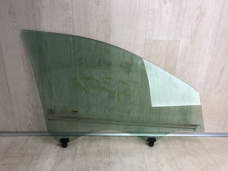 Стекло двери переднее левое HYUNDAI TUCSON LM 09-15 LM 2.0 G4KD