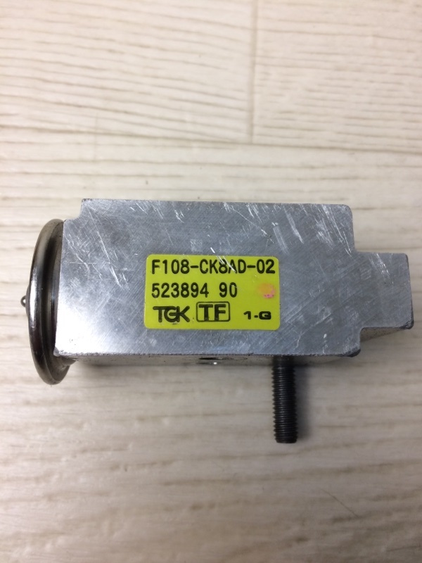 Клапан кондиционера SONATA YF 10-14 2011 YF 2.4 G4KJ