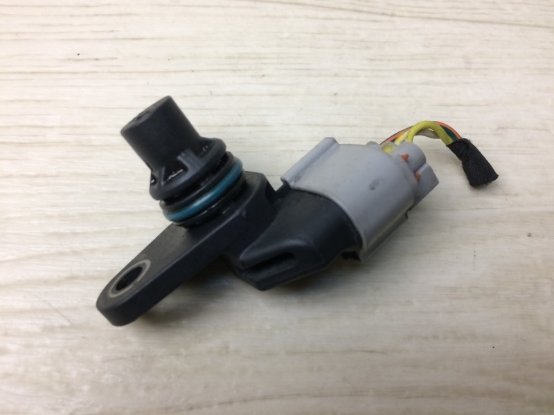 Датчик положения распредвала HYUNDAI SONATA YF 10-14 2011 YF 2.4 G4KJ 39350-25010 Б/У