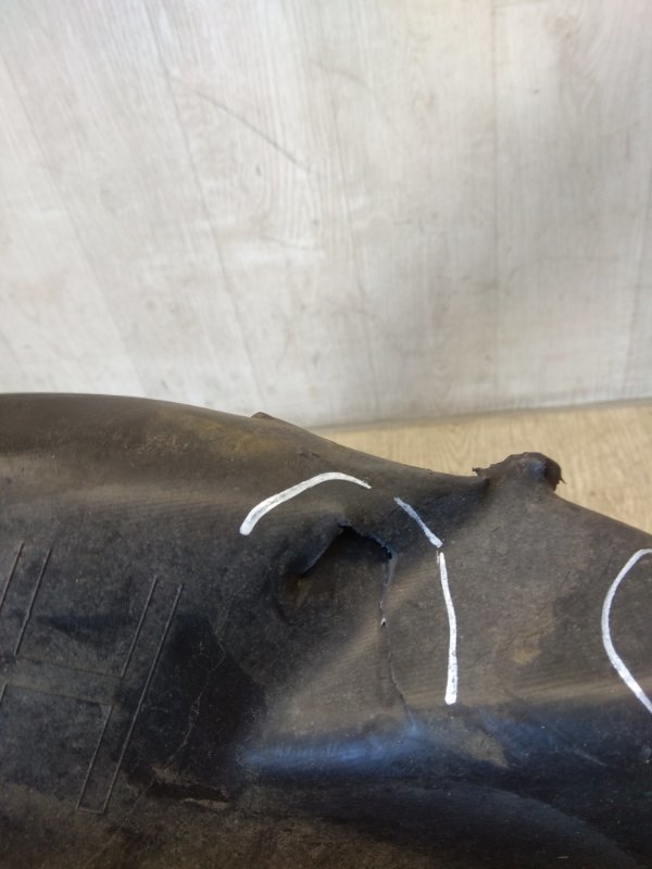 Подкрылок задний правый DART 12-16 2015 PF 2.4 ED8