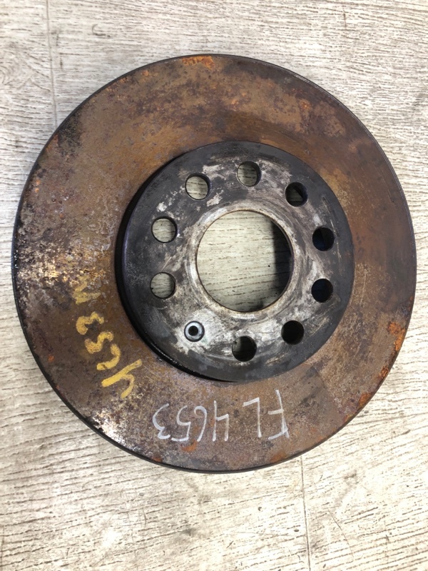 Тормозной диск передний VOLKSWAGEN JETTA USA 10-17 2016 162 1.4 CZTA 5C0 615 301 A Б/У