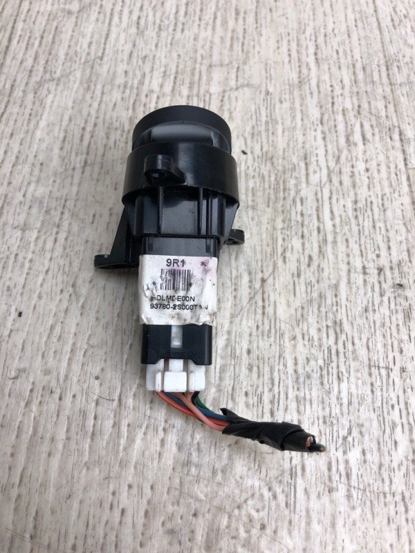 Кнопка обогрева заднего стекла TUCSON LM 09-15 2014 LM 2.0 G4KD