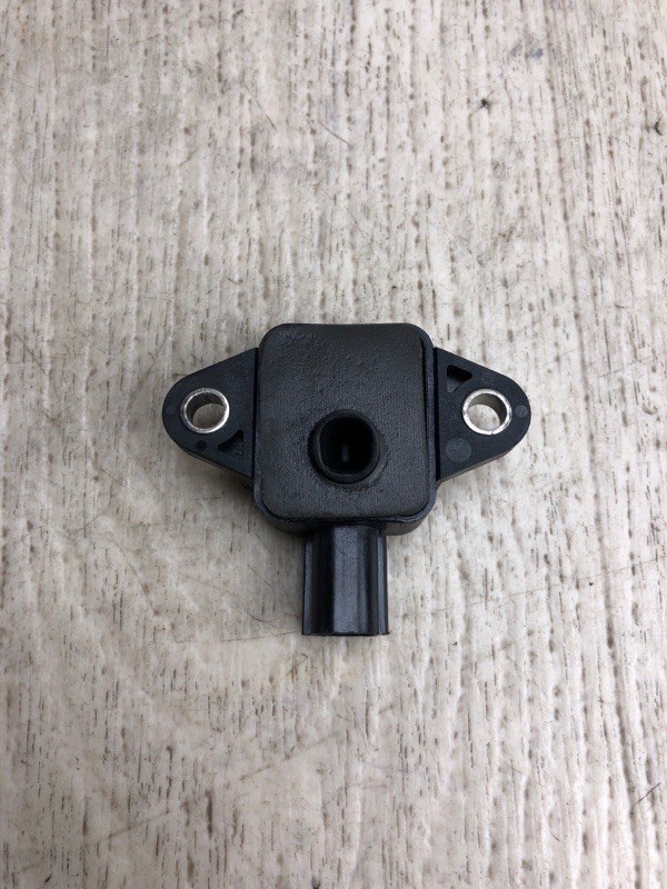 Датчик удара HYUNDAI TUCSON LM 09-15 LM 2.0 G4KD Датчик удара HYUNDAI TUCSON LM 09-15 LM 2.0 G4KD