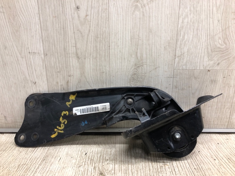 Рычаг задней подвески продольный правый VOLKSWAGEN JETTA USA 10-17 2016 162 1.4 CZTA 1K0 505 224 K Б/У