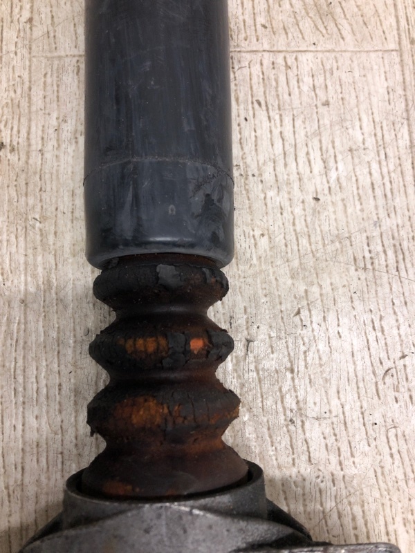 Амортизатор задний VOLKSWAGEN JETTA USA 10-17 162 1.4 CZTA