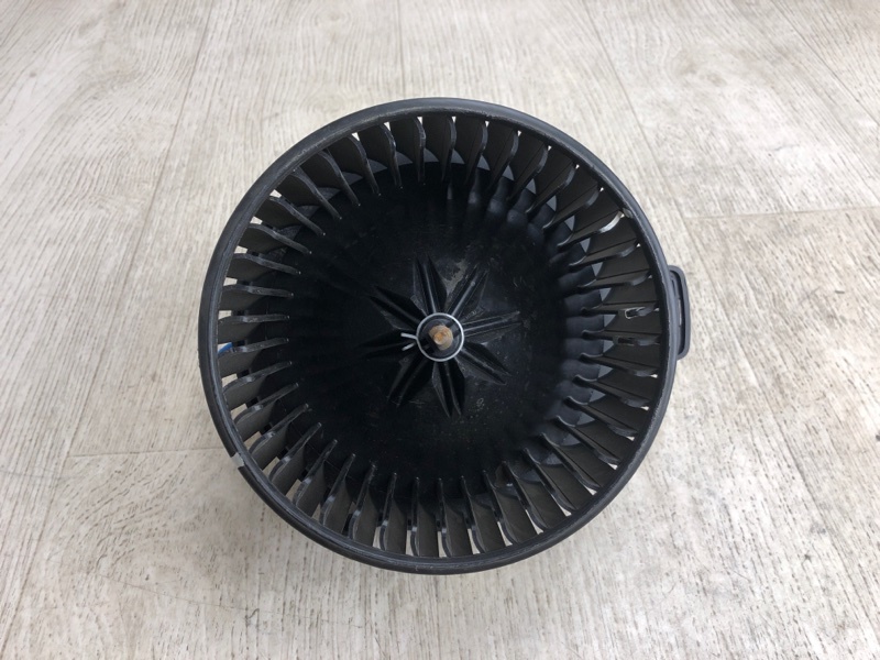 Моторчик печки HYUNDAI TUCSON LM 09-15 LM 2.0 G4KD