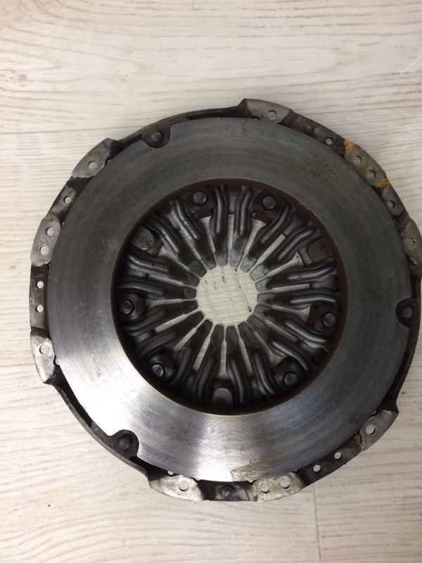 Корзина сцепления FORTE YD 12- 2015 YD 1.8 G4NB Корзина сцепления FORTE YD 12- 2015 YD 1.8 G4NB