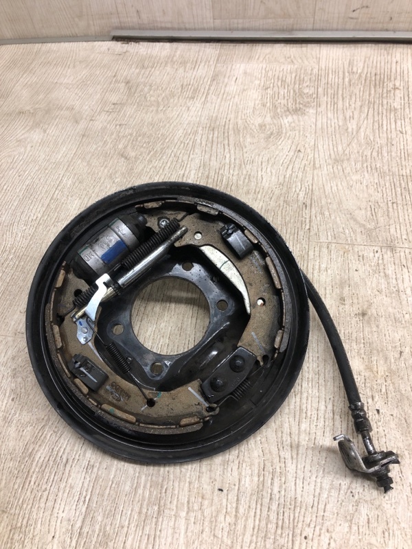 Тормозной механизм задний левый ELANTRA AD 16- 2017 AD 2.0 G4NH Тормозной механизм задний левый ELANTRA AD 16- 2017 AD 2.0 G4NH