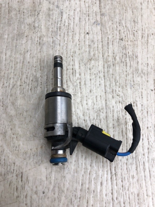 Форсунка топливная TUCSON LM 09-15 2014 LM 2.0 G4KD Форсунка топливная TUCSON LM 09-15 2014 LM 2.0 G4KD