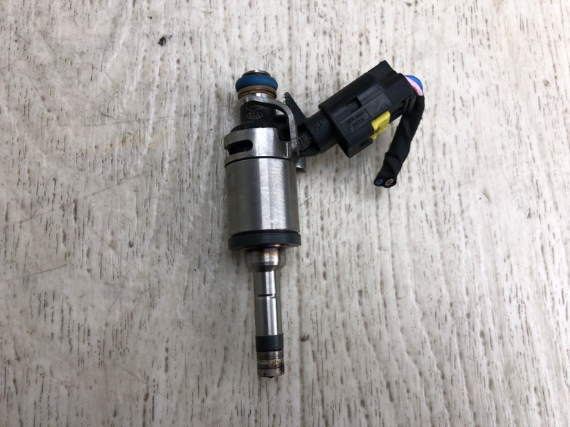 Запчасть форсунка топливная HYUNDAI TUCSON LM 09-15 2014 LM 2.0 G4KD 35310-2E500 Б/У Форсунка топливная HYUNDAI TUCSON LM 09-15 2014 LM 2.0 G4KD 35310-2E500 Б/У