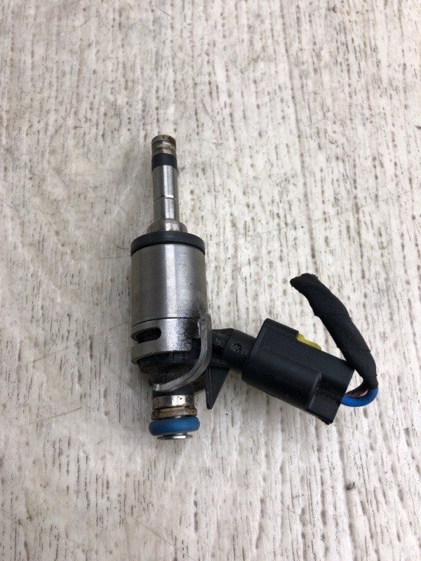 Форсунка топливная TUCSON LM 09-15 2014 LM 2.0 G4KD Форсунка топливная TUCSON LM 09-15 2014 LM 2.0 G4KD